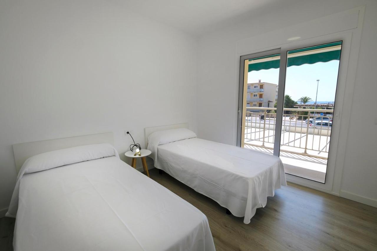 Apartaments Alex Cambrils Εξωτερικό φωτογραφία