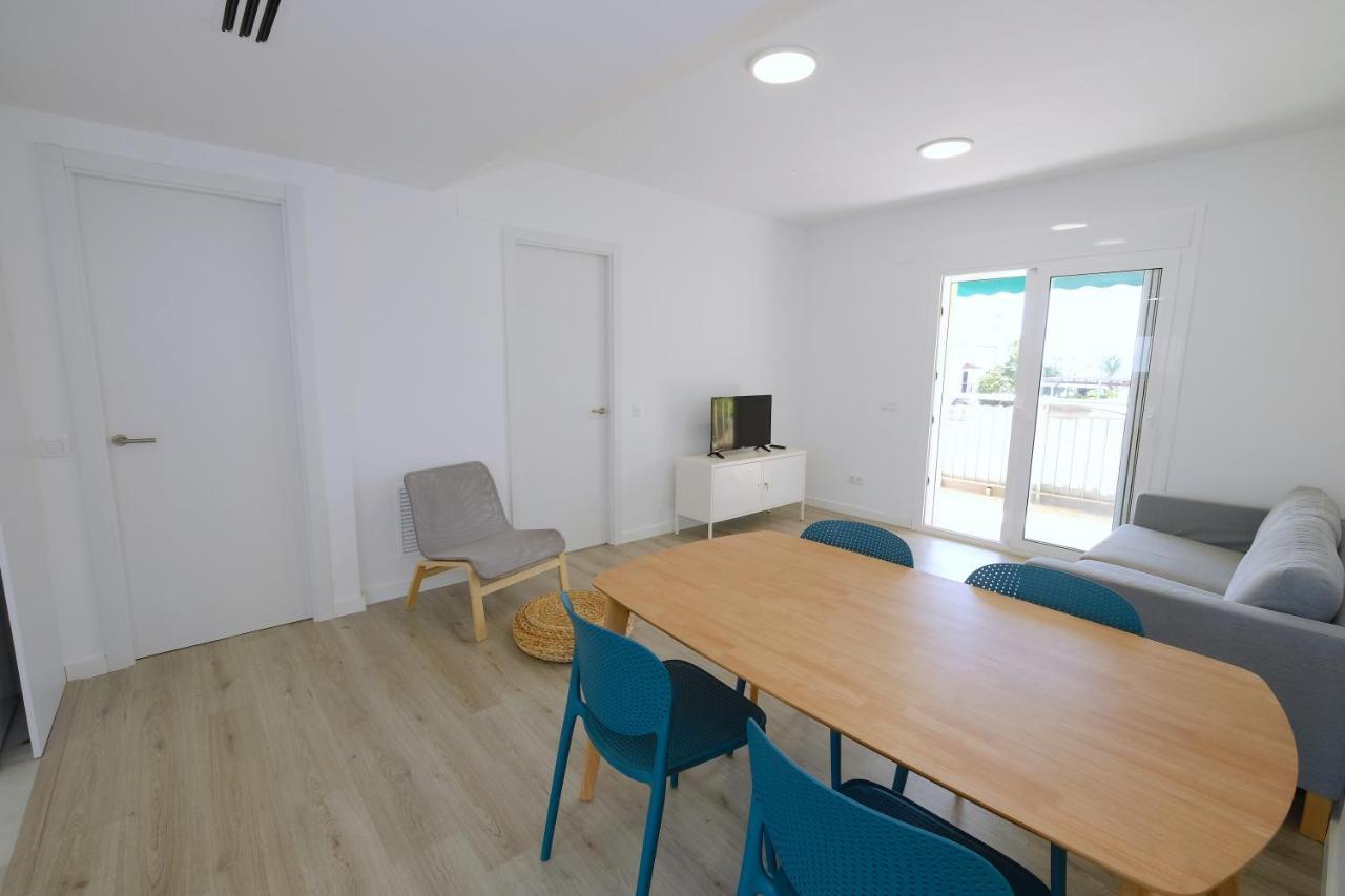 Apartaments Alex Cambrils Εξωτερικό φωτογραφία