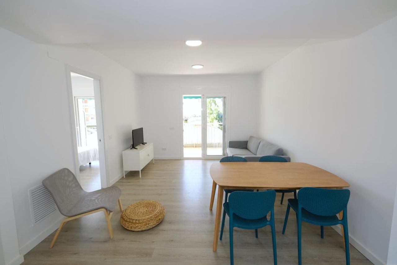 Apartaments Alex Cambrils Εξωτερικό φωτογραφία